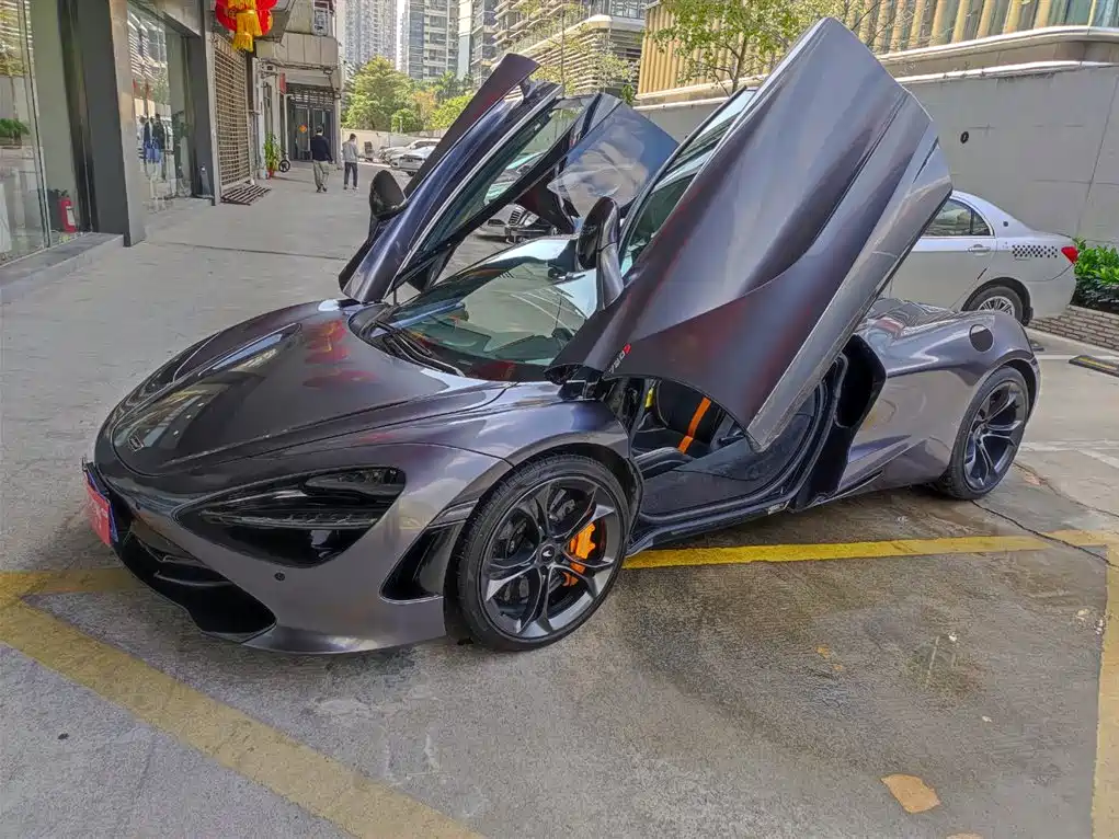 McLaren 720S 2019 4.0T Coupe купить на сайте DeffCars