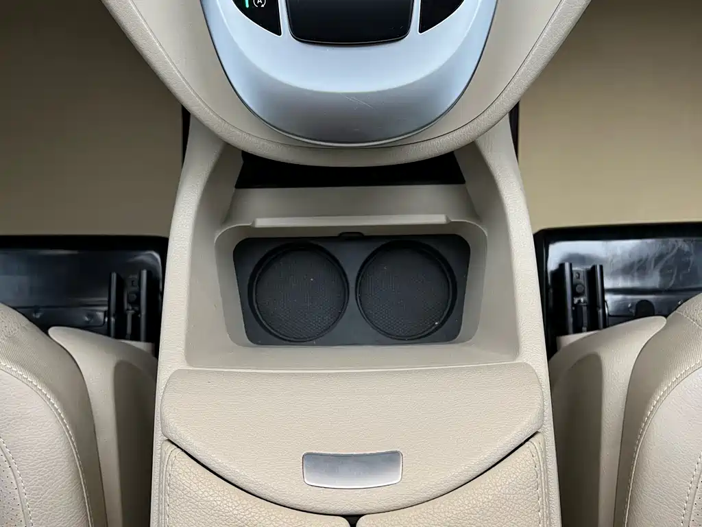 Mercedes-Benz V-Class 2021 V 260 L Long Wheelbase Luxury Edition купить на сайте DeffCars