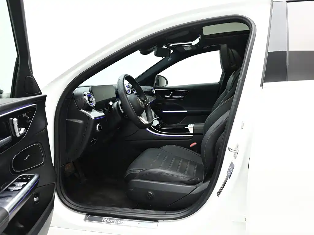 Mercedes-Benz C-Class 2024 facelift C 260 L sports version купить на сайте DeffCars