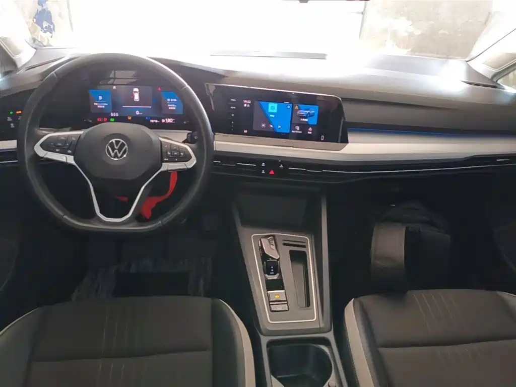 Golf 2023 280TSI DSG Pro купить на сайте DeffCars