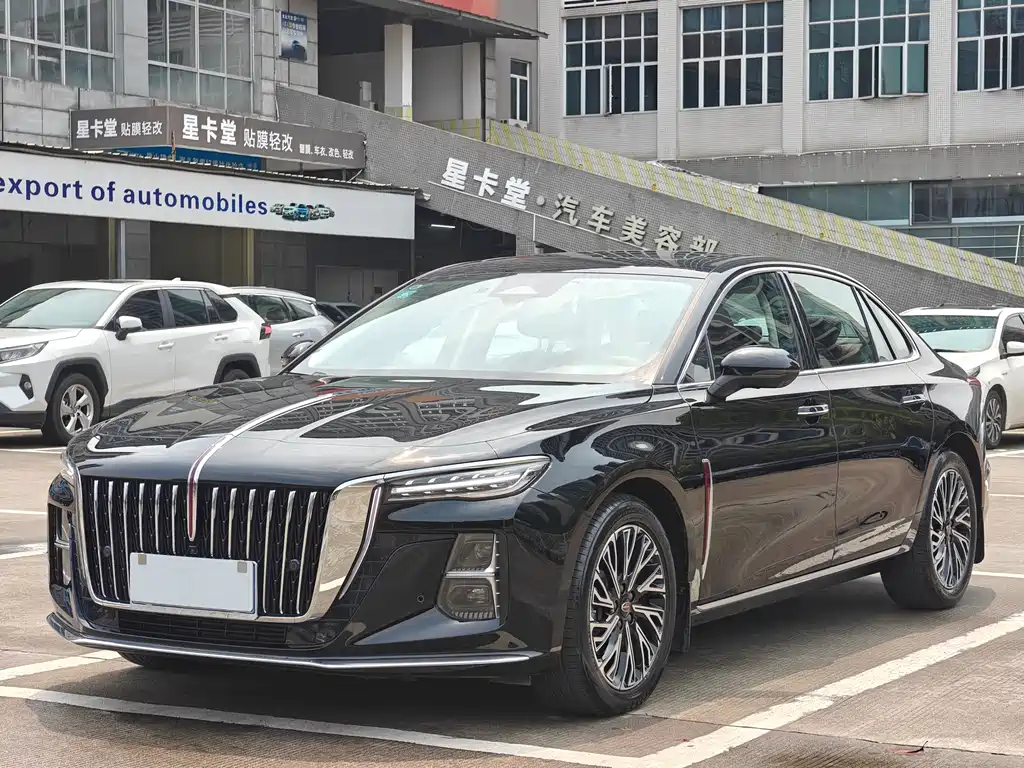 Hongqi H5 2025 2.0T automatic Qichang version купить на сайте DeffCars