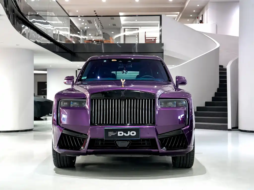 Cullinan 2018 four-seat version купить на сайте DeffCars