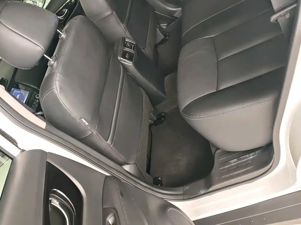 X-Trail 2023 Classic 2.0L 2WD Intelligent Link Premium Edition купить на сайте DeffCars