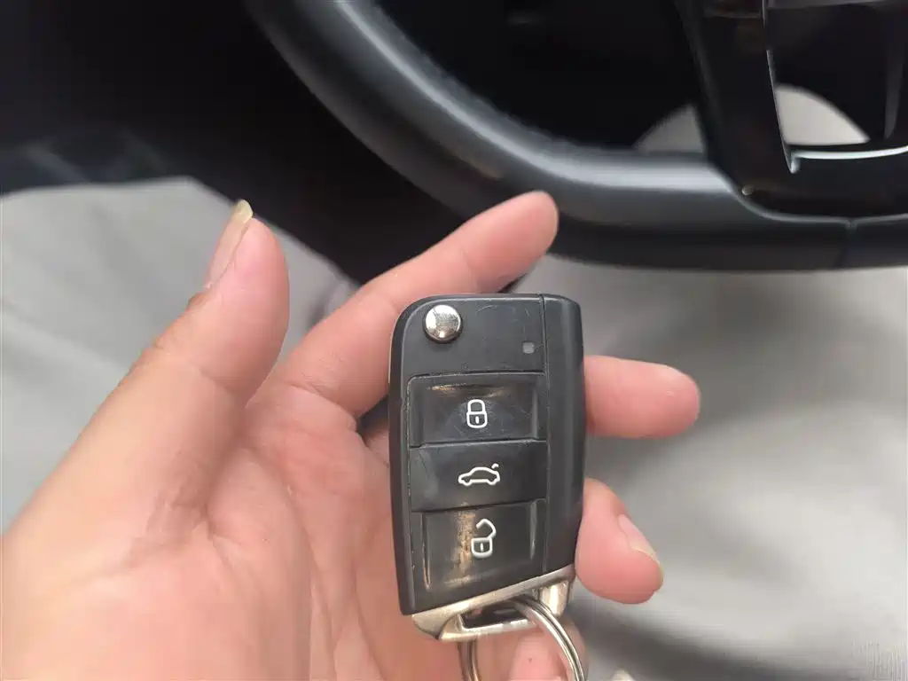 Sagitar 2020 280TSI DSG comfort model National VI купить на сайте DeffCars