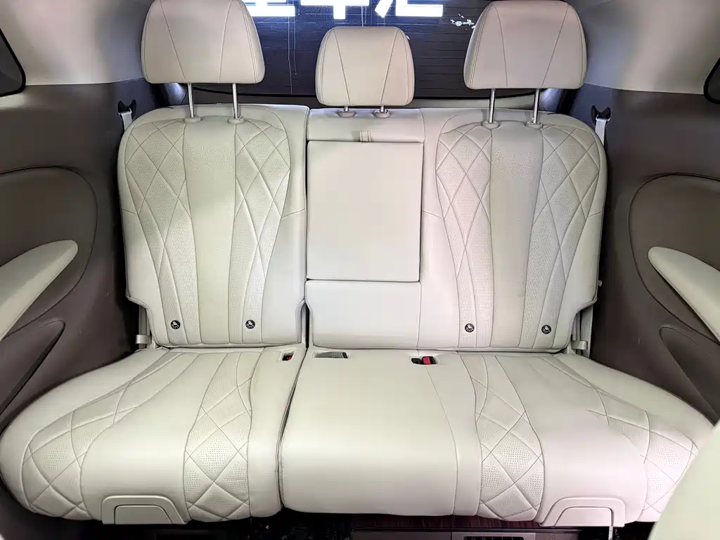 Denza D9 2022 DM-i 1040 Premium Type купить на сайте DeffCars