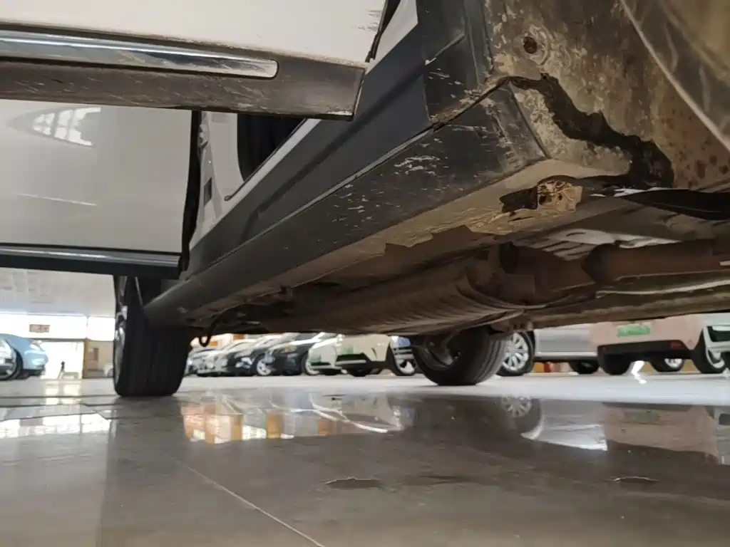 Tang 2018 2.0T Automatic Intelligent Premium Model 7 Seats National V купить на сайте DeffCars