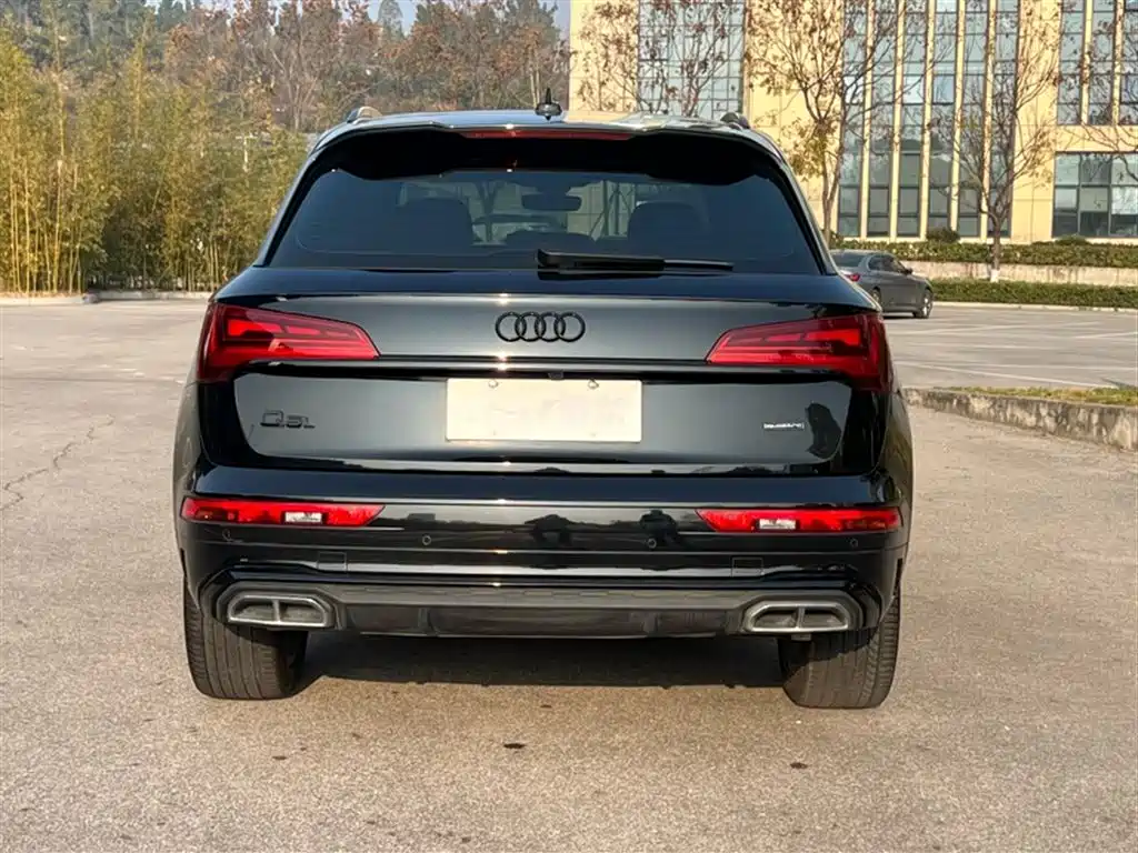Audi Q5L 2022 facelift 45T luxury and dynamic model купить на сайте DeffCars