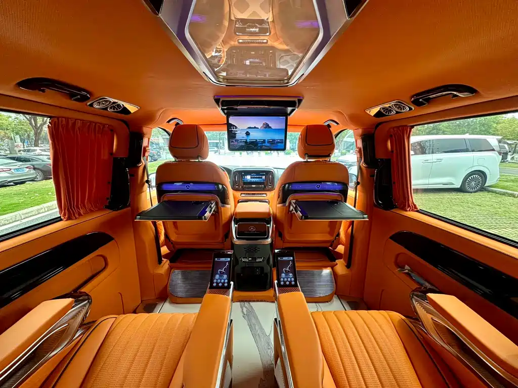 Vito 2024 2.0T Business Edition 7 seats купить на сайте DeffCars