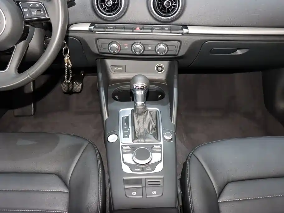 Audi A3 2019 Limousine 35 TFSI Enterprising National VI купить на сайте DeffCars