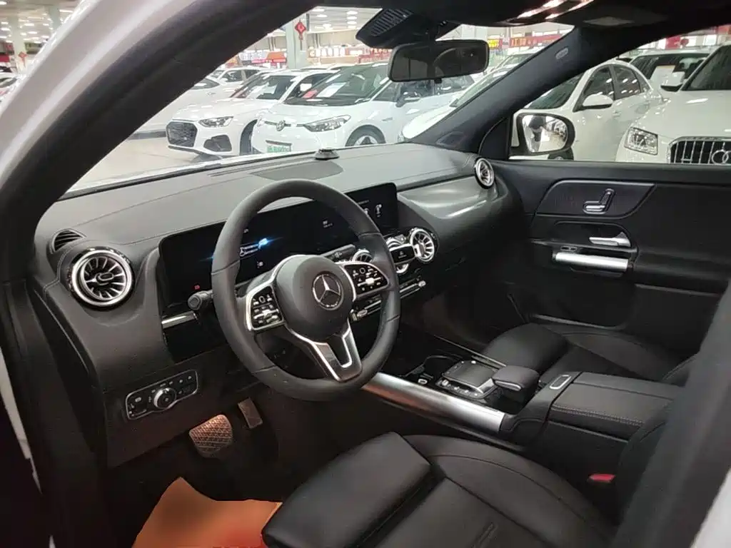 Mercedes GLA 2023 220 купить на сайте DeffCars