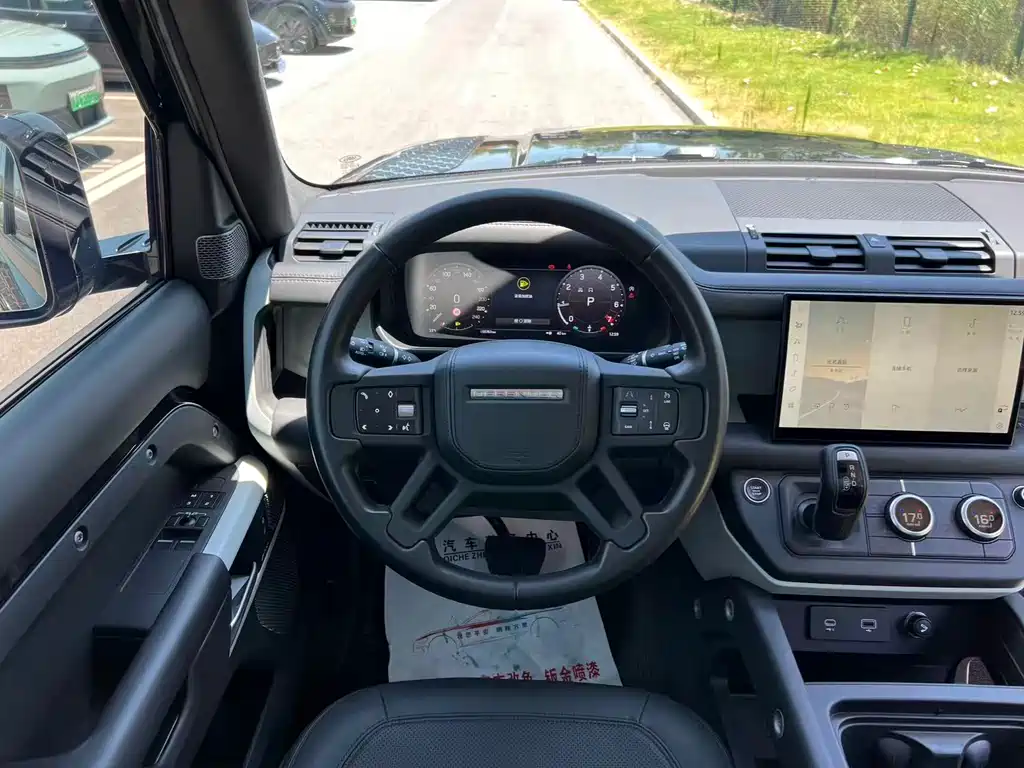 Land Rover Defender 2023 Mod 90 3.0T P400 XS купить на сайте DeffCars