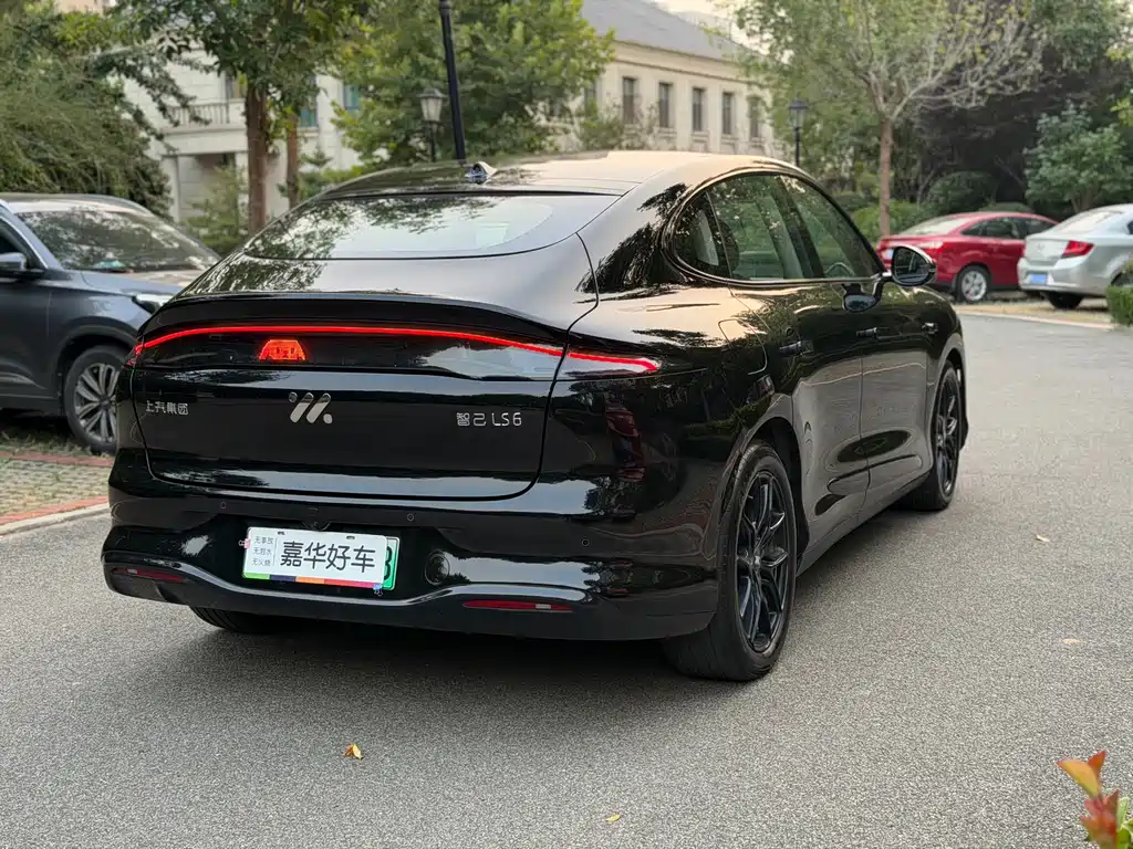 Zhiji LS6 2026 extended range 66 Max+ купить на сайте DeffCars