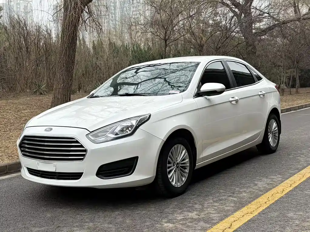 Escort 2017 facelift 1.5L automatic comfort model купить на сайте DeffCars