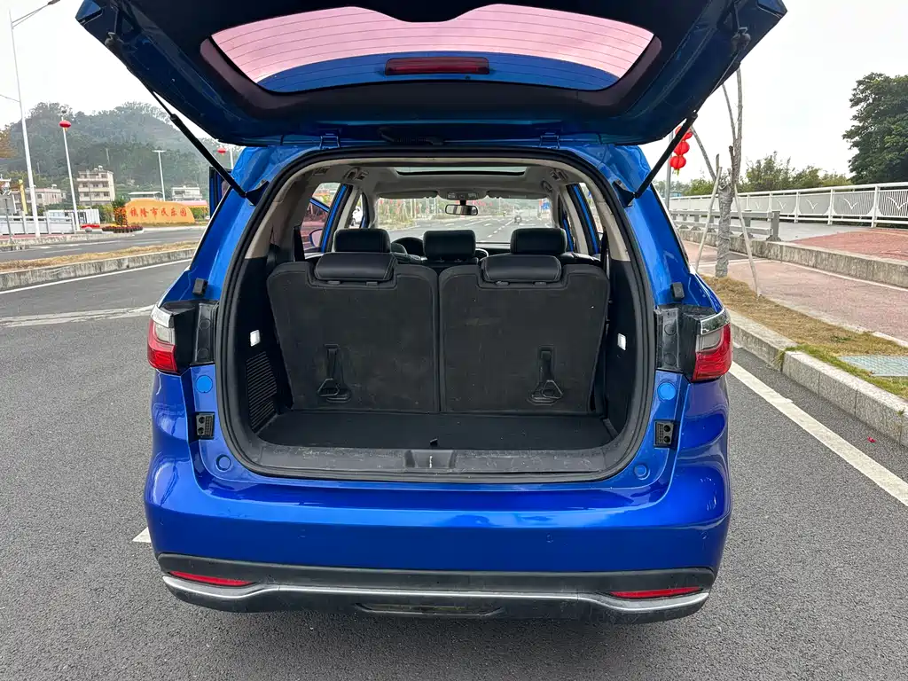 Song MAX 2017 1.5T automatic smart connection premium model 7 seats купить на сайте DeffCars