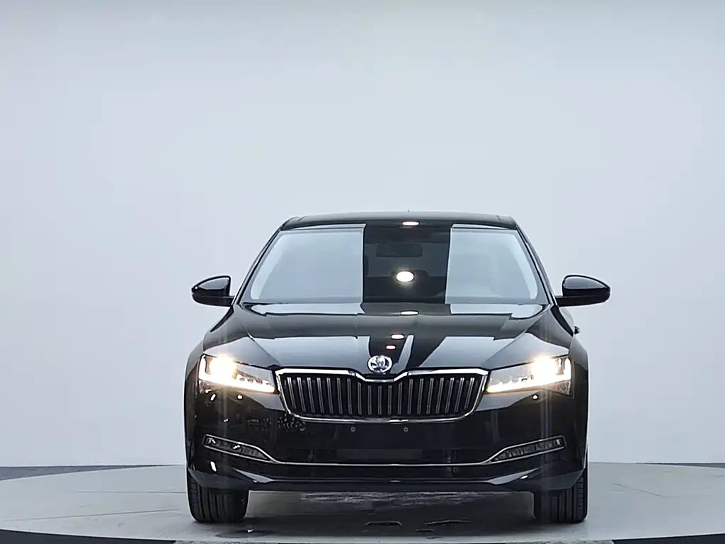 Superb 2024 TSI280 DSG Premium Edition купить на сайте DeffCars