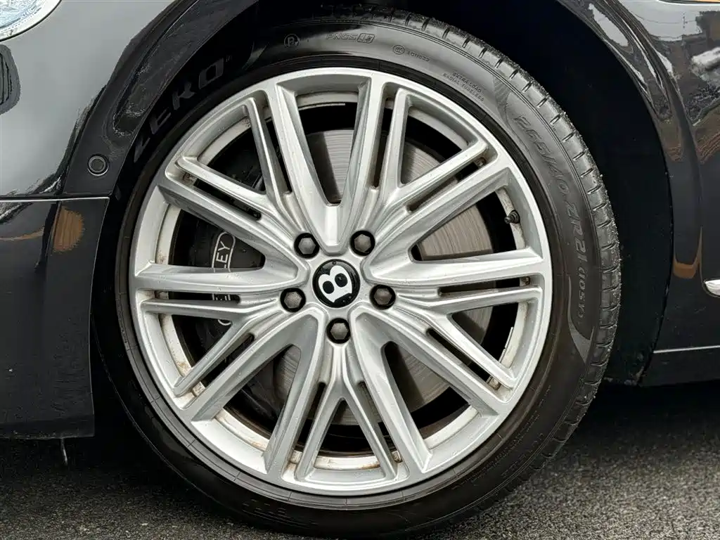Flying Spur 2022 4.0T V8 Standard Edition купить на сайте DeffCars