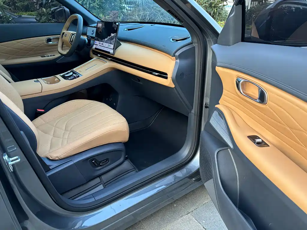 Galaxy Starship 7 2025 120km Discovery+ Edition купить на сайте DeffCars