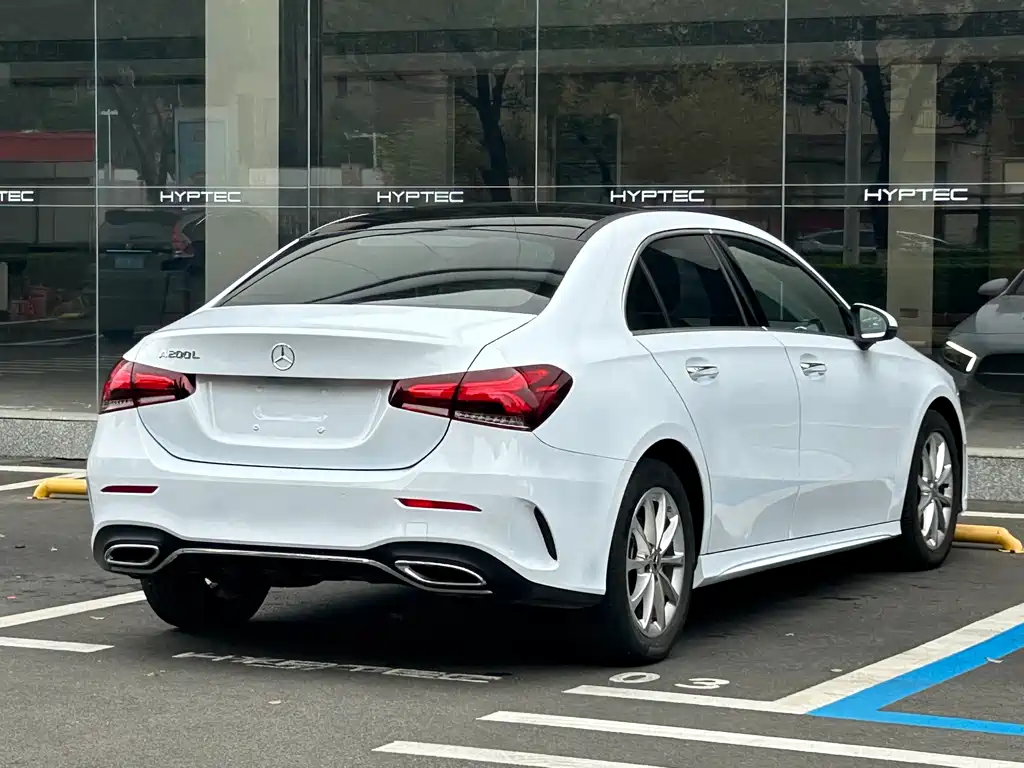 Mercedes-Benz A-Class 2021 A 200 L Sports Sedan Fashionable купить на сайте DeffCars