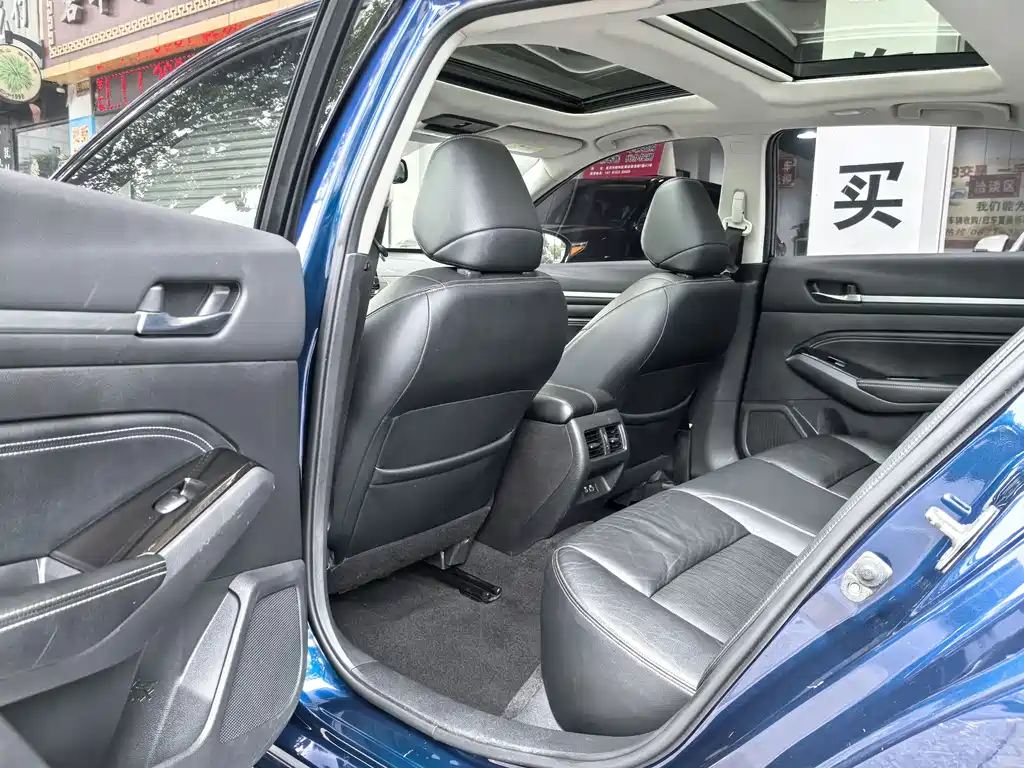 Teana 2019 2.0L XL Upper Smart Travel Edition купить на сайте DeffCars