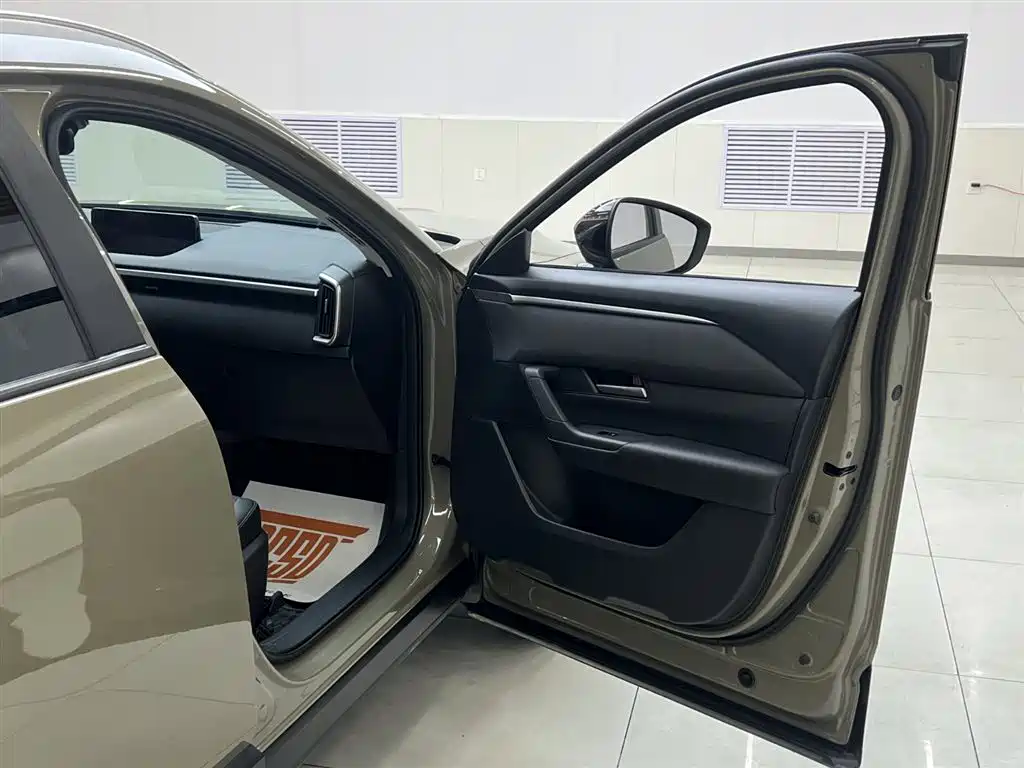 Mazda CX-50 2023 2.0L Leading Edition купить на сайте DeffCars