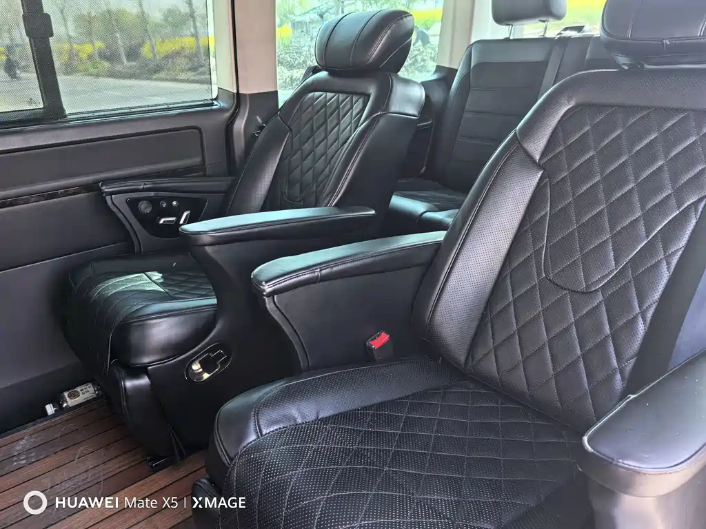 Metroway 2017 2.0TSI two-wheel drive luxury version 7 seats купить на сайте DeffCars