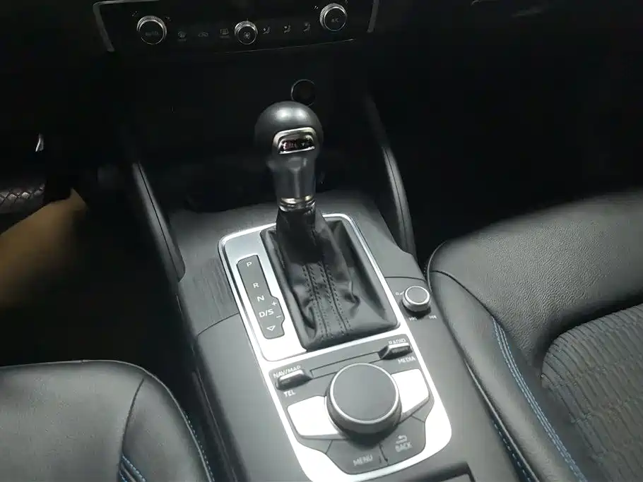 Audi A3 2019 Limousine 35 TFSI Fashion Type National VI купить на сайте DeffCars