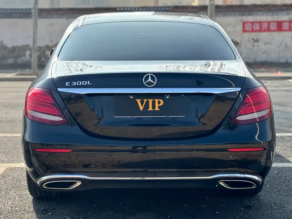 Mercedes-Benz E-Class 2016 E 200 L купить на сайте DeffCars