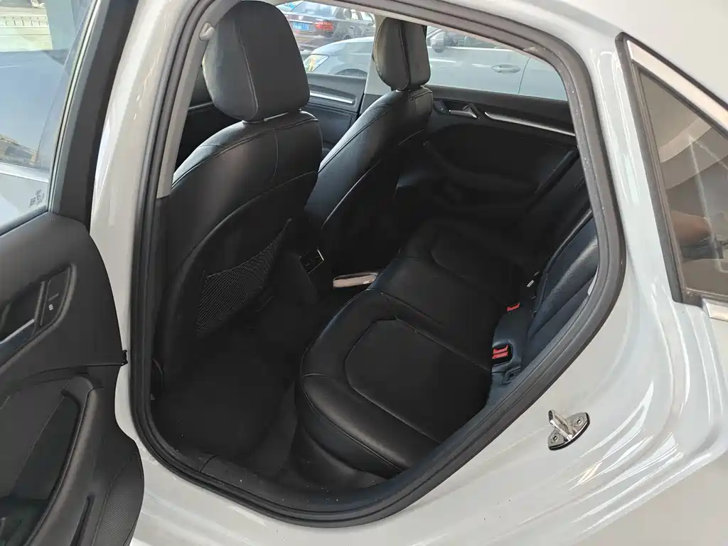 Audi A3 2019 Limousine 35 TFSI Enterprising National V купить на сайте DeffCars