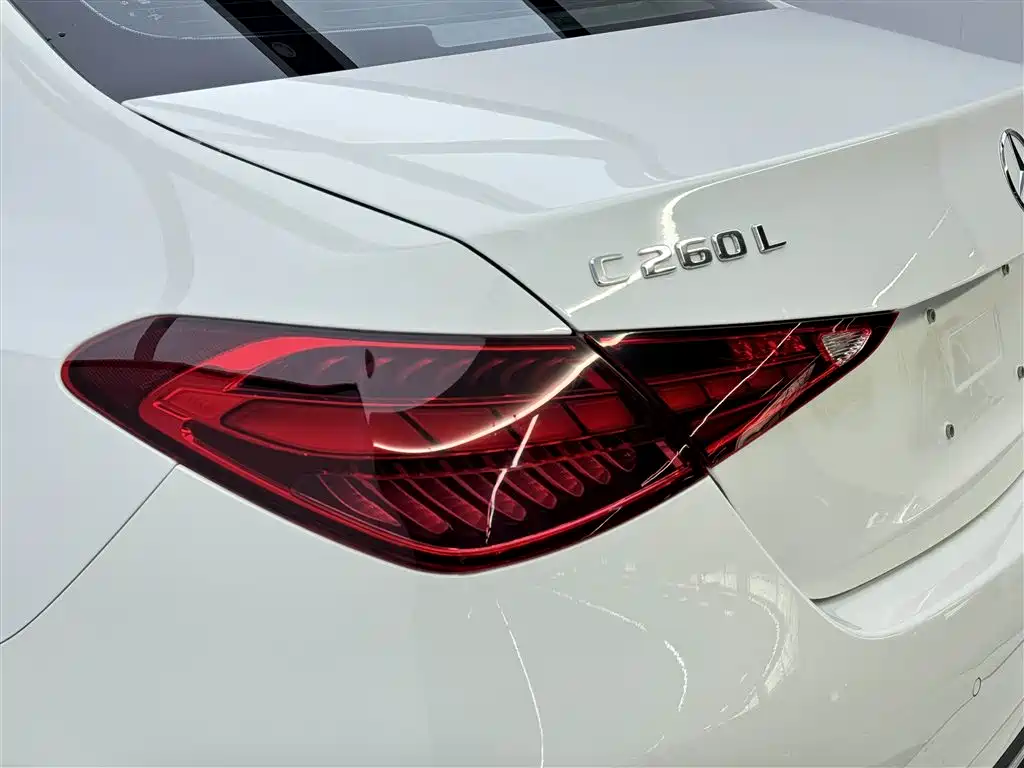 Mercedes-Benz C-Class 2023 facelift C 260 L sports version купить на сайте DeffCars