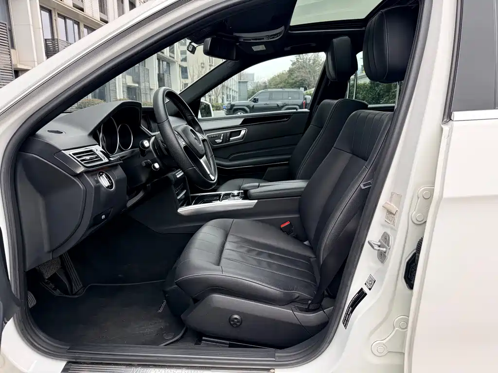 Mercedes-Benz E-Class 2015 E 260 L Sports купить на сайте DeffCars