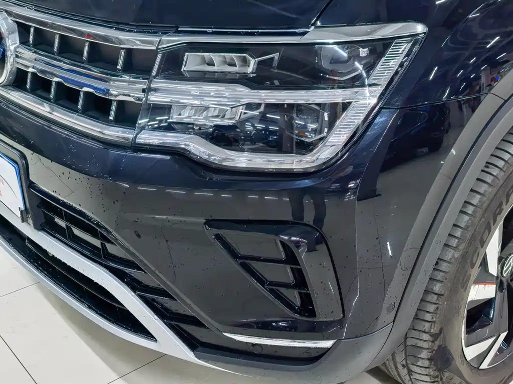 Touron 2021 380TSI four-wheel drive luxury version купить на сайте DeffCars