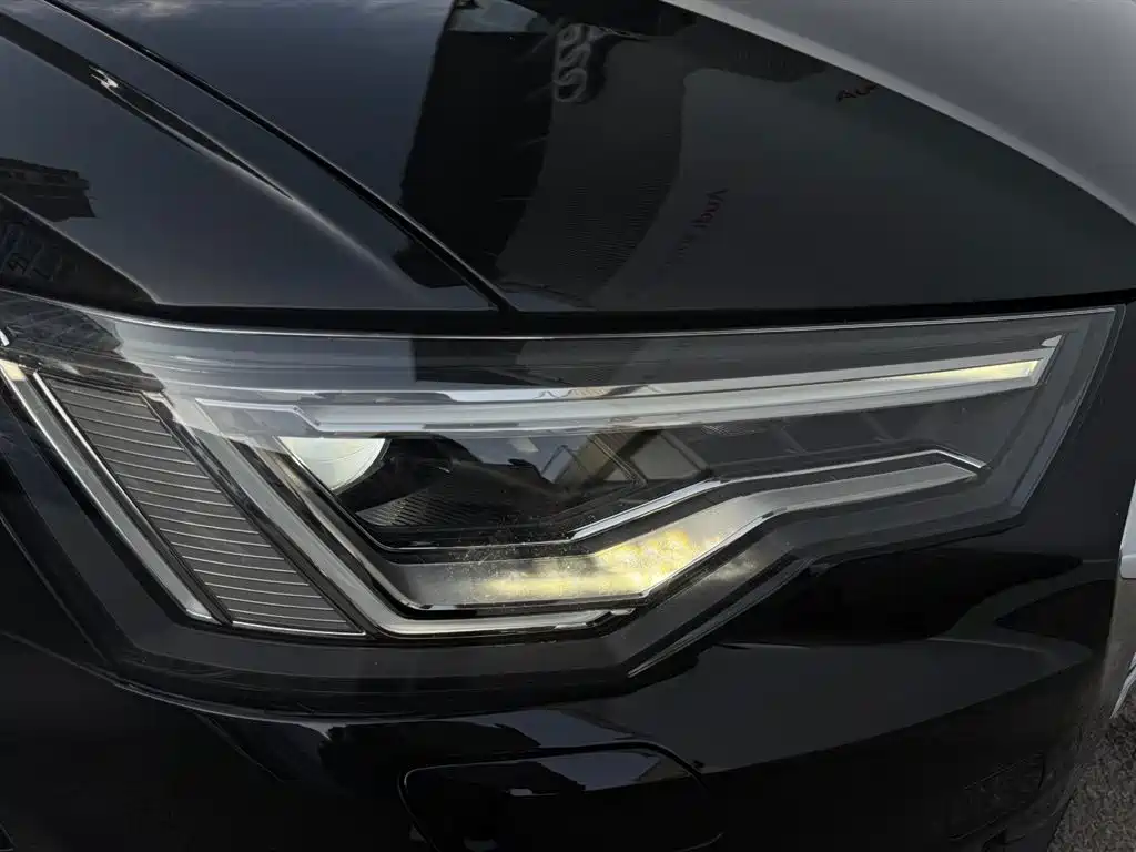 Audi A6L New Energy 2020 55 TFSI e quattro купить на сайте DeffCars