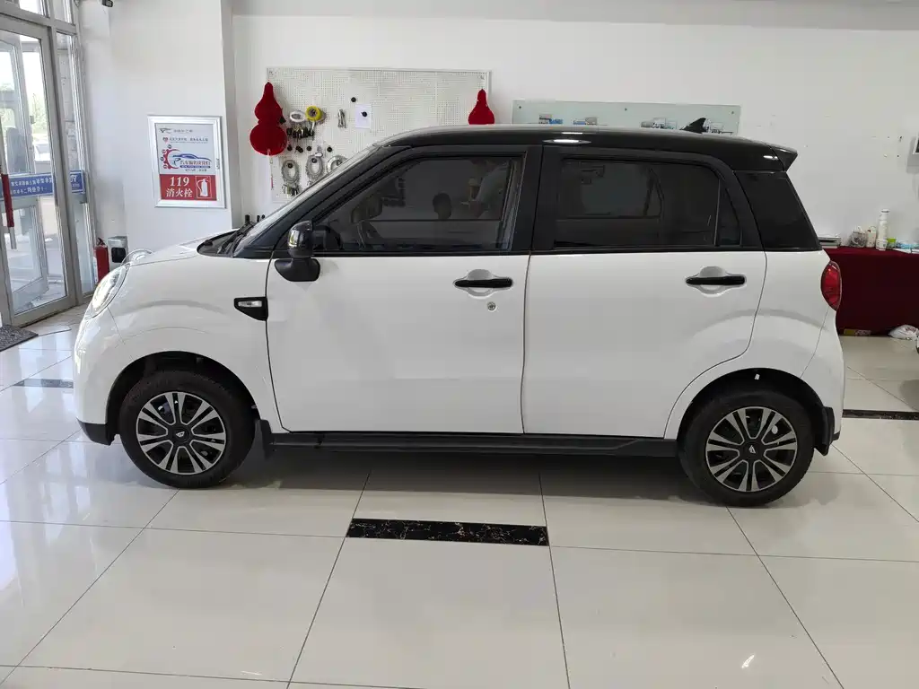 Lingbao BOX 2025 140km lime version купить на сайте DeffCars