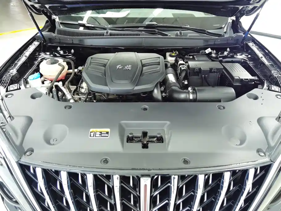 Hongqi HS5 2023 2.0T Qixiang Pro version купить на сайте DeffCars