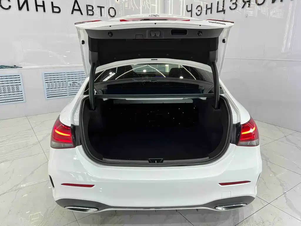 Mercedes-Benz A-Class 2022 A 180 L Sports Sedan купить на сайте DeffCars