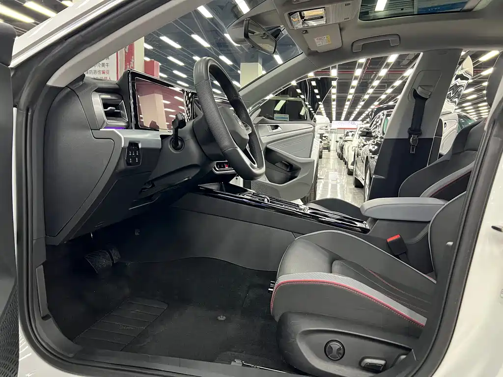 Lingdu 2024 Lingdu L 280TSI DSG Hot Edition купить на сайте DeffCars