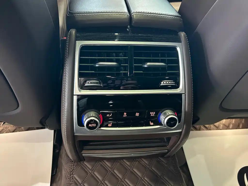 BMW 7 Series 2021 730Li M Sports Package купить на сайте DeffCars