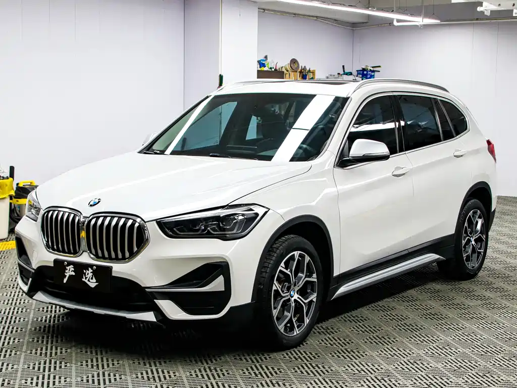 BMW X1 2022 sDrive20Li Fashion Model купить на сайте DeffCars