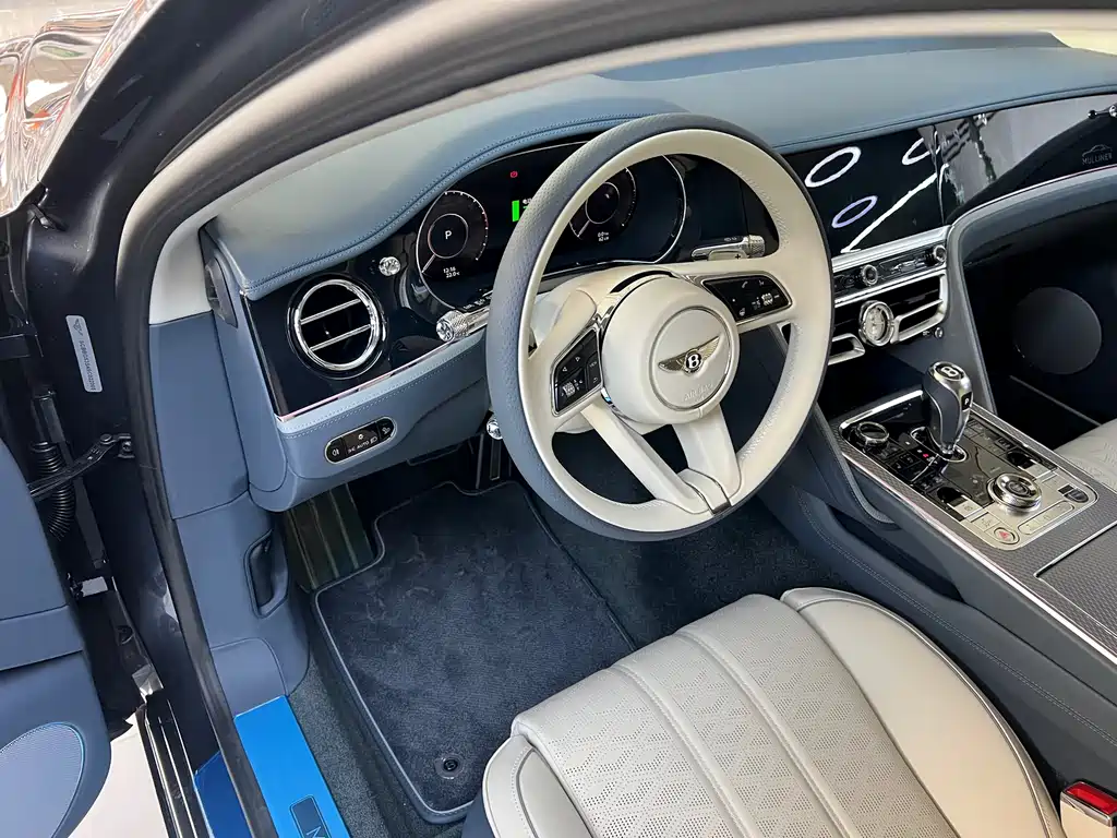 Flying Spur 2024 4.0T V8 Mulliner купить на сайте DeffCars