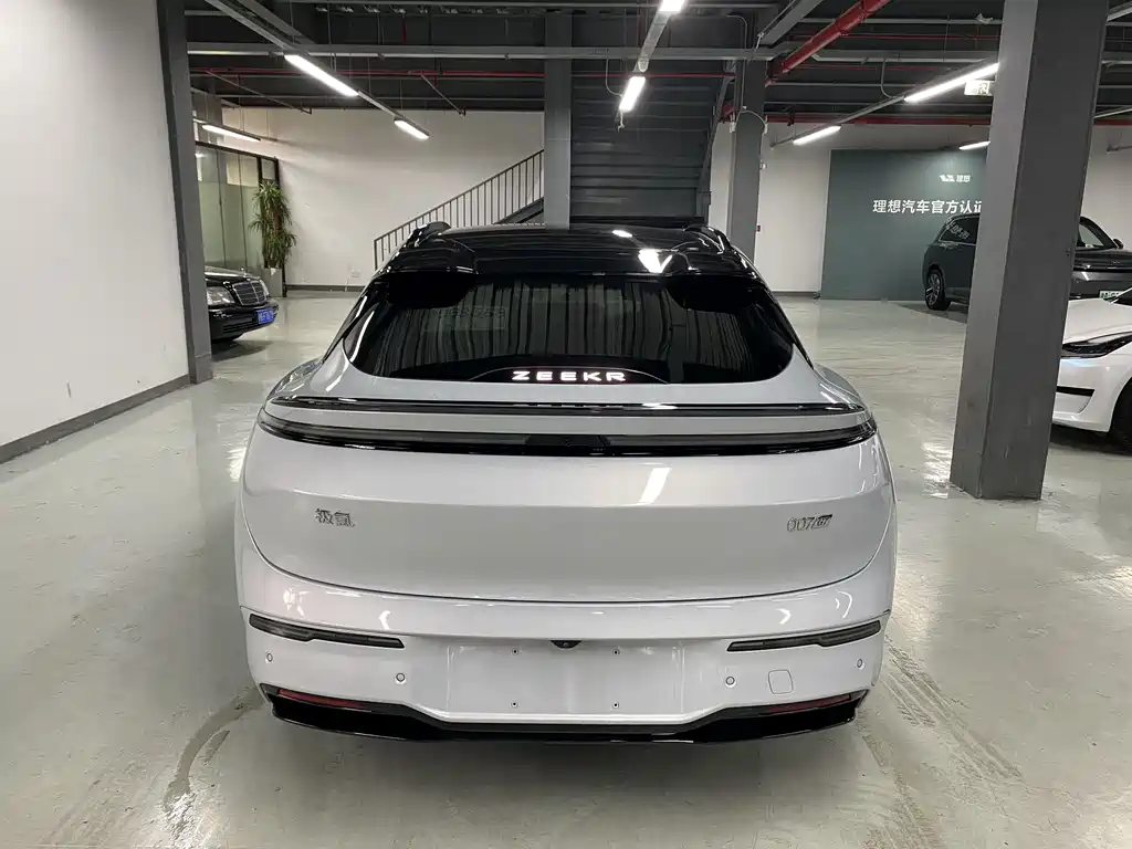 JiKr 007GT 2025 rear-wheel drive smart driving version 75kWh купить на сайте DeffCars