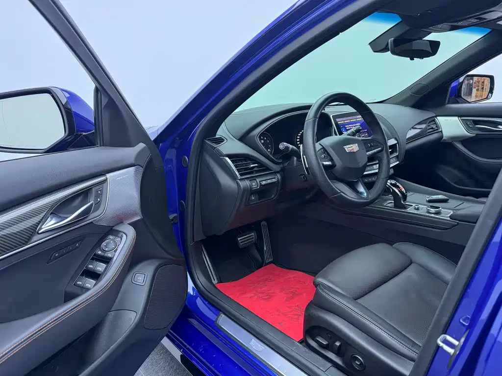 Cadillac CT5 2020 facelift 28T Platinum Sports Edition купить на сайте DeffCars