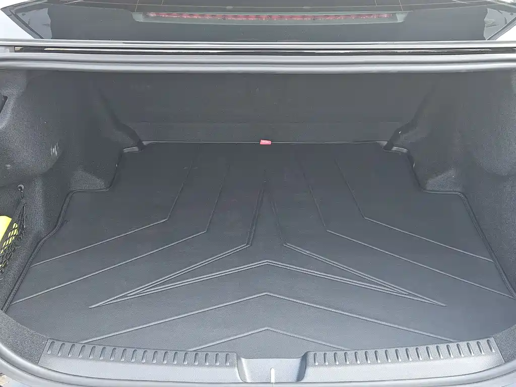 Mercedes-Benz E-Class 2025 E 300 L Fashion Model купить на сайте DeffCars