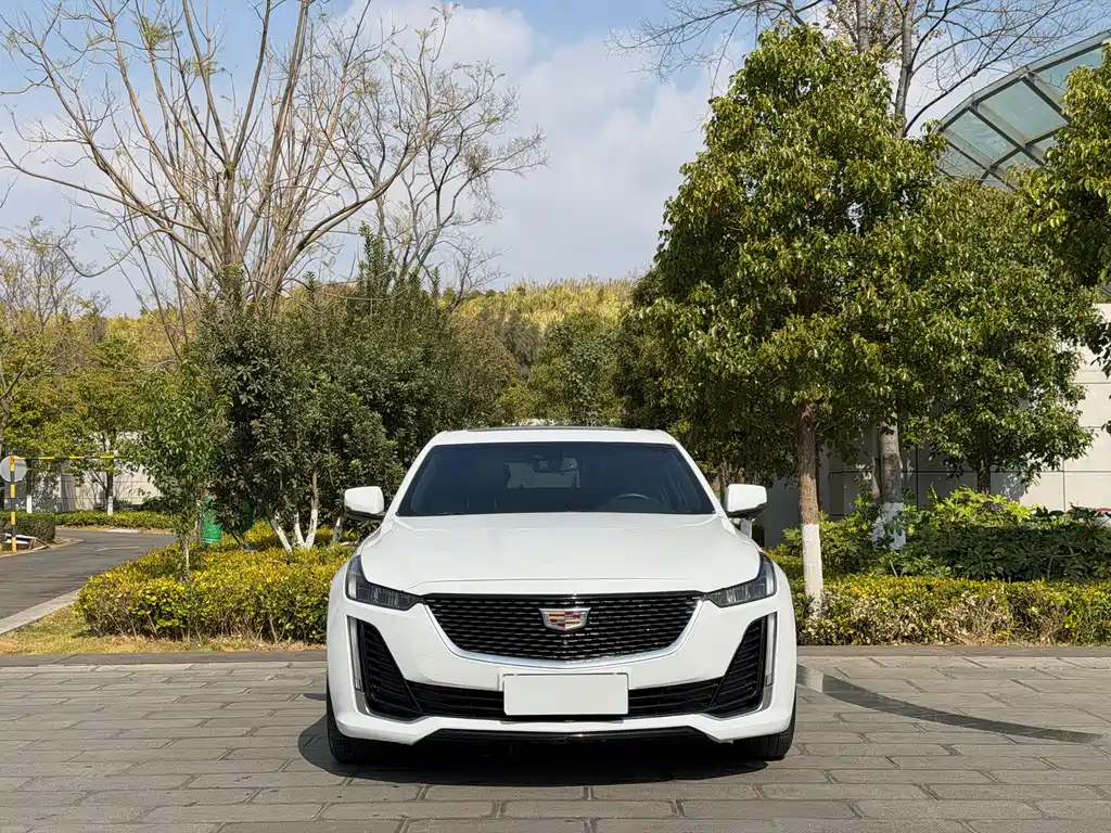Cadillac CT5 2020 28T Fashion Model купить на сайте DeffCars