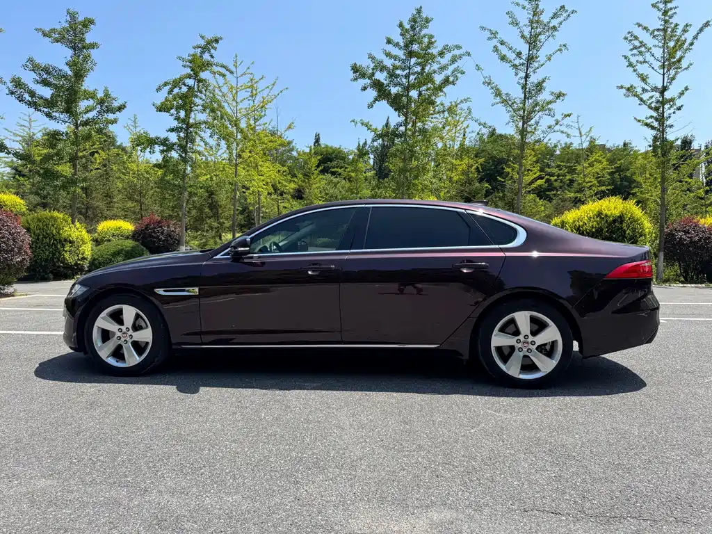 Jaguar XFL 2019 XFL 2.0T 200PS 2WD Elite Edition купить на сайте DeffCars