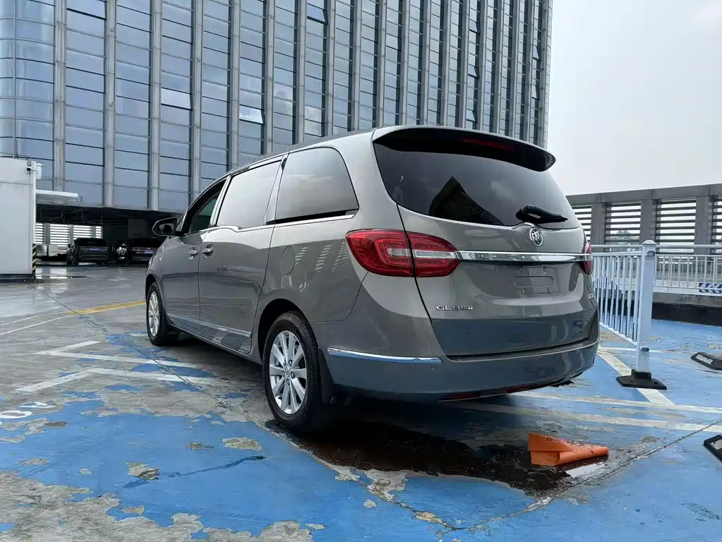Buick GL8 2018 28T luxury model National VI купить на сайте DeffCars