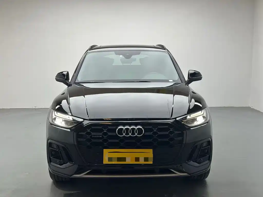 Audi Q5L 2024 40 TFSI luxury and dynamic model купить на сайте DeffCars