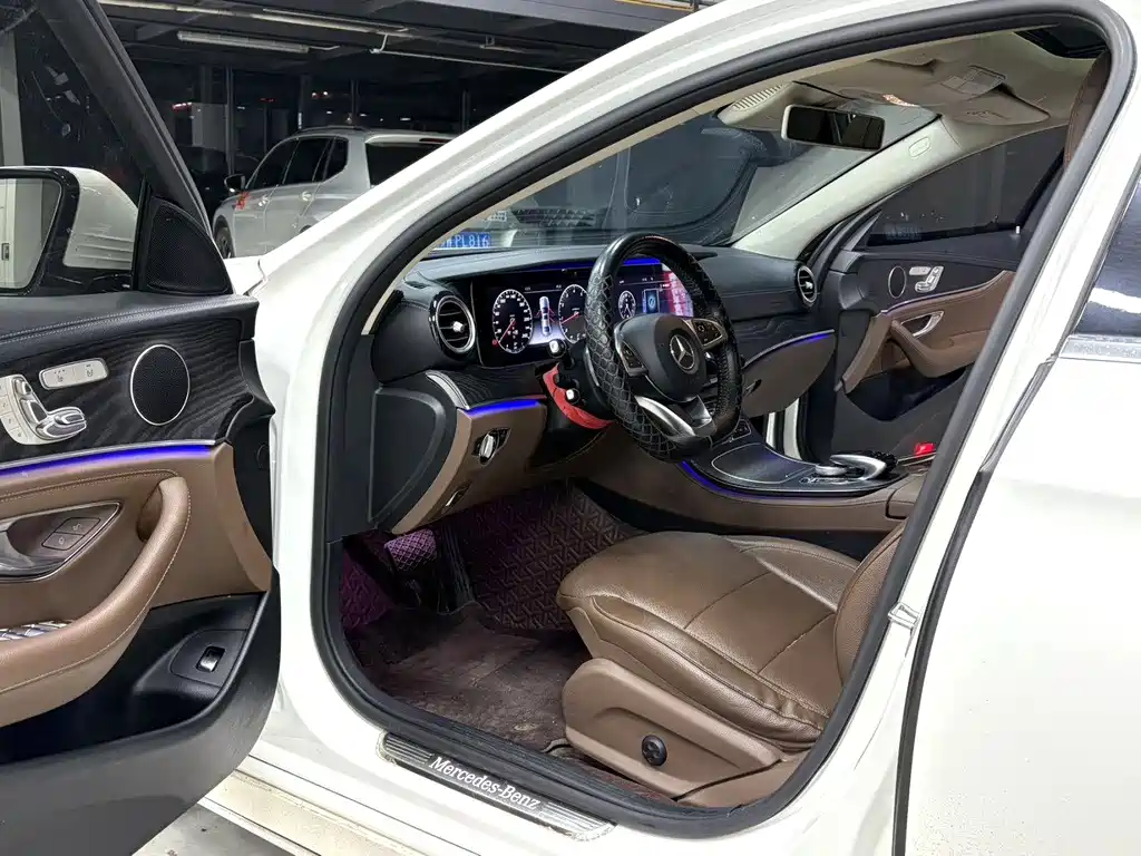 Mercedes-Benz E-Class 2016 E 300 L Sporty and Stylish купить на сайте DeffCars