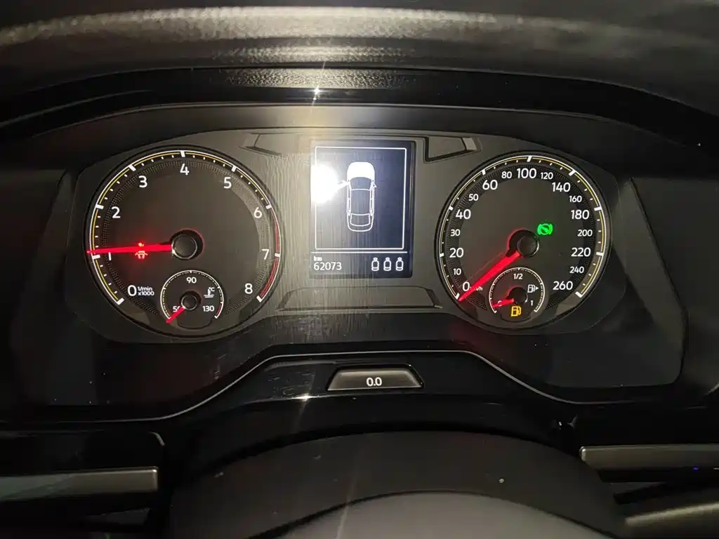Bora 2020 1.5L automatic elite model купить на сайте DeffCars