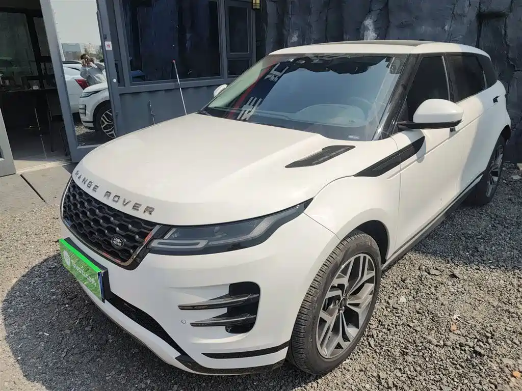 Range Rover Evoque 2023 Evoque L 249PS Deluxe Edition купить на сайте DeffCars