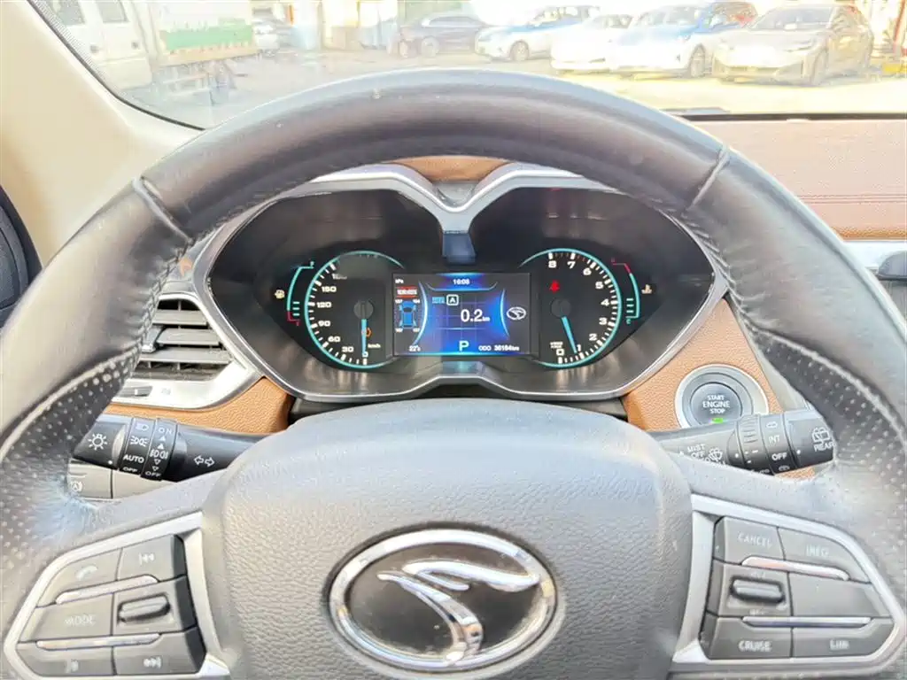 Southeast DX7 2018 1.5T automatic luxury model купить на сайте DeffCars